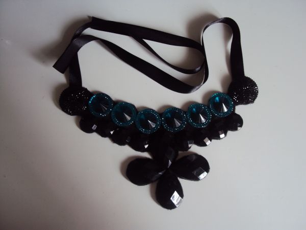 Maxi Colar - Preto e Azul (cod7)